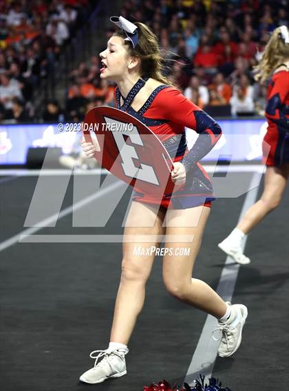 Thumbnail 3 in VHSL State Cheer Competition (Class 6) photogallery.