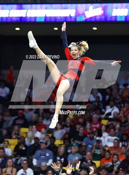 Thumbnail 2 in VHSL State Cheer Competition (Class 6) photogallery.