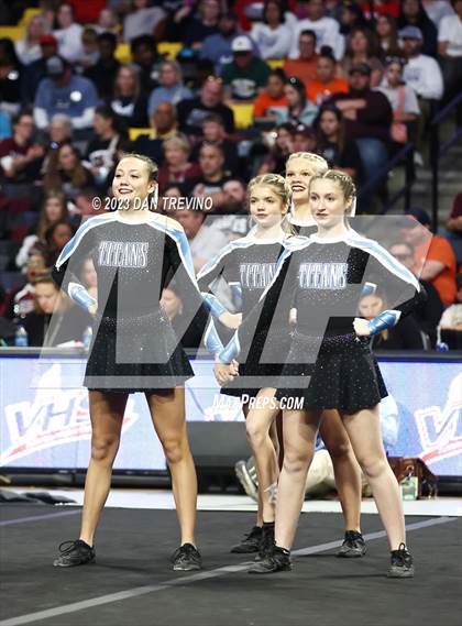 Thumbnail 2 in VHSL State Cheer Competition (Class 6) photogallery.