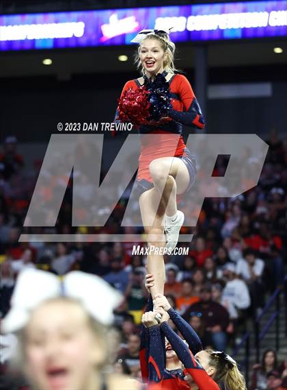Thumbnail 2 in VHSL State Cheer Competition (Class 6) photogallery.