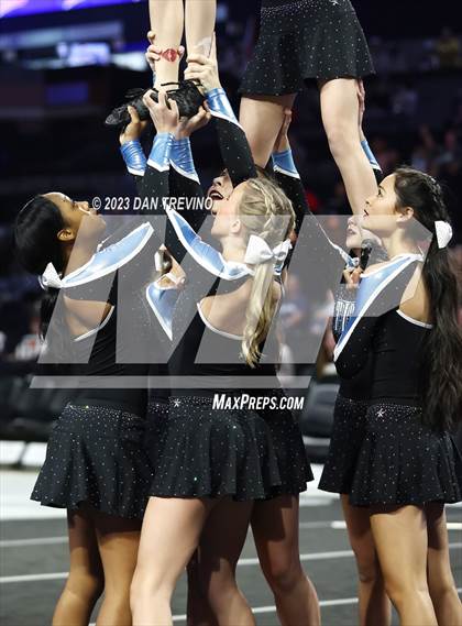 Thumbnail 3 in VHSL State Cheer Competition (Class 6) photogallery.
