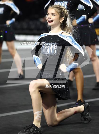 Thumbnail 3 in VHSL State Cheer Competition (Class 6) photogallery.