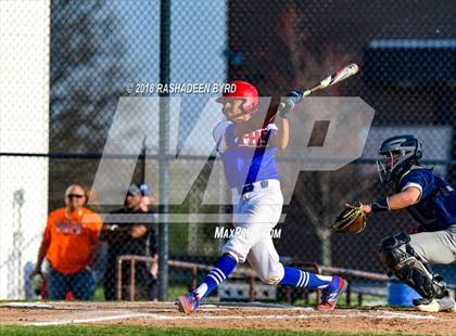 Thumbnail 3 in Hylton @ Gar-Field photogallery.