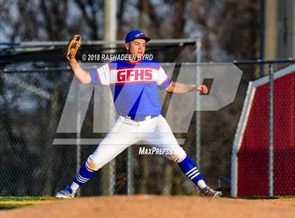 Thumbnail 3 in Hylton @ Gar-Field photogallery.