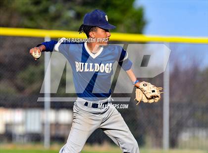 Thumbnail 2 in Hylton @ Gar-Field photogallery.