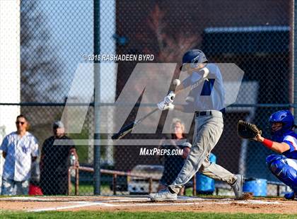 Thumbnail 3 in Hylton @ Gar-Field photogallery.