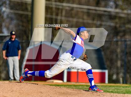 Thumbnail 2 in Hylton @ Gar-Field photogallery.