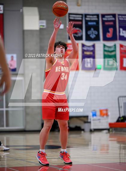 Thumbnail 3 in Woodinville vs Newport - Bellevue photogallery.