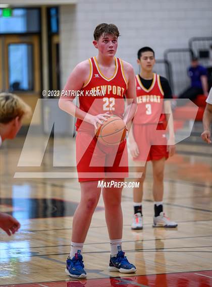 Thumbnail 3 in Woodinville vs Newport - Bellevue photogallery.