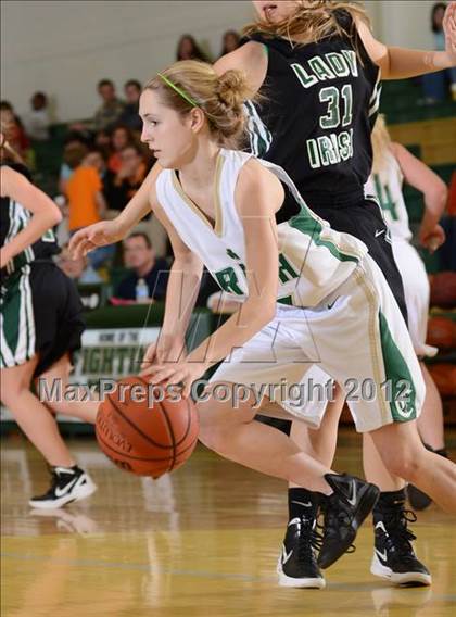 Thumbnail 1 in Notre Dame @ Knoxville Catholic photogallery.