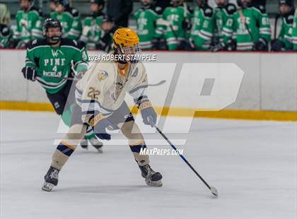 Thumbnail 2 in Pine-Richland @ Central Catholic photogallery.