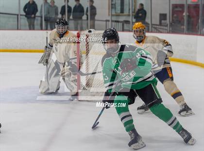 Thumbnail 3 in Pine-Richland @ Central Catholic photogallery.