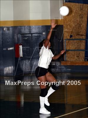 Thumbnail 3 in Lynwood @ Gahr photogallery.