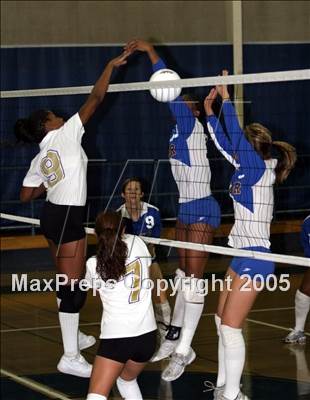 Thumbnail 3 in Lynwood @ Gahr photogallery.