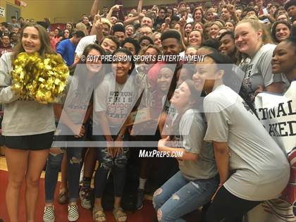 Thumbnail 3 in Riverdale TOC Ceremony photogallery.