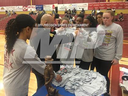 Thumbnail 1 in Riverdale TOC Ceremony photogallery.