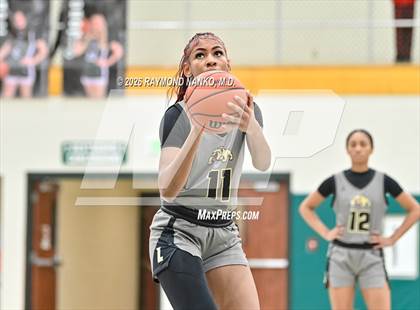 Thumbnail 1 in Lapel @ Pendleton Heights photogallery.