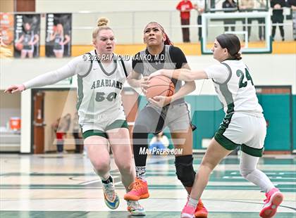 Thumbnail 1 in Lapel @ Pendleton Heights photogallery.