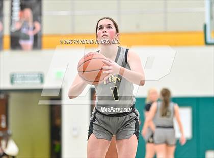 Thumbnail 1 in Lapel @ Pendleton Heights photogallery.