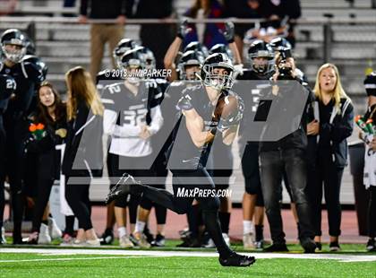 Thumbnail 2 in Tomball Memorial @ Vandegrift (UIL 6A Bi-District Playoff) photogallery.