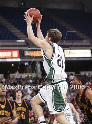 Thumbnail 2 in Clovis West vs. De La Salle (CIF State D1 Final) photogallery.