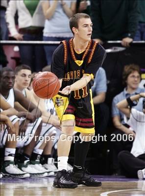 Thumbnail 3 in Clovis West vs. De La Salle (CIF State D1 Final) photogallery.