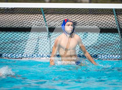 Thumbnail 1 in Grossmont vs Santana photogallery.