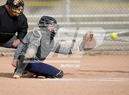 Thumbnail 3 in Wayne @ Duchesne photogallery.