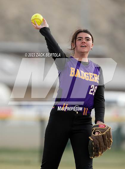 Thumbnail 3 in Wayne @ Duchesne photogallery.