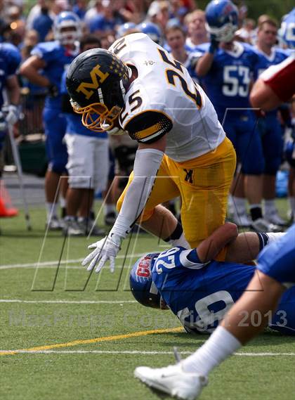 Thumbnail 2 in Moeller @ Covington Catholic photogallery.
