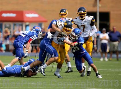 Thumbnail 3 in Moeller @ Covington Catholic photogallery.