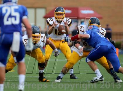 Thumbnail 2 in Moeller @ Covington Catholic photogallery.