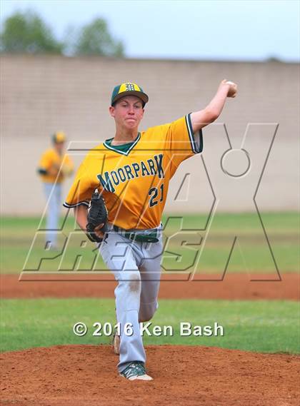 Thumbnail 1 in Moorpark @ Camarillo photogallery.