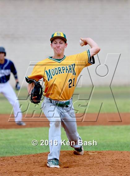Thumbnail 1 in Moorpark @ Camarillo photogallery.