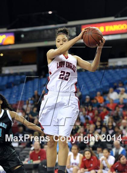 Thumbnail 3 in Pleasant Grove vs. Canyon Springs (CIF State D1 Final) photogallery.