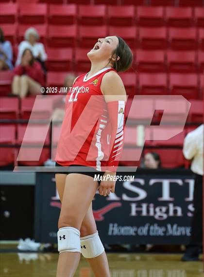 Thumbnail 3 in Albany vs  Aspermont (Eastland Volleyball Showdown 2025) photogallery.