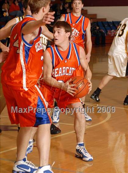 Thumbnail 1 in Christopher vs. Goreville (Sesser Holiday Tournament) photogallery.