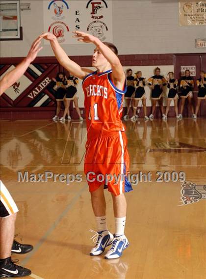 Thumbnail 3 in Christopher vs. Goreville (Sesser Holiday Tournament) photogallery.