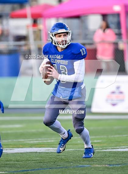 Thumbnail 2 in Central @ Cumberland (RIIL Division 1 Final) photogallery.