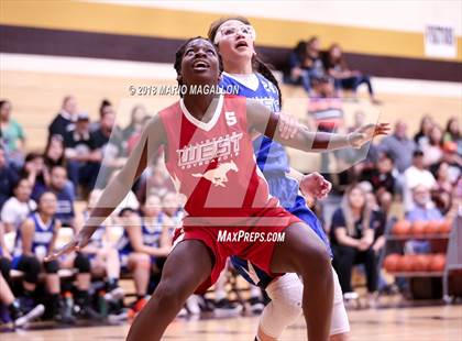 Thumbnail 3 in East vs West RGVBCA All Star photogallery.