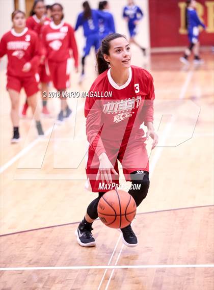 Thumbnail 2 in East vs West RGVBCA All Star photogallery.