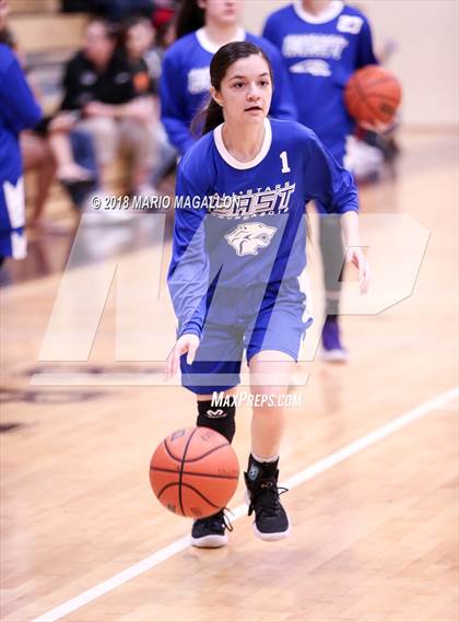 Thumbnail 2 in East vs West RGVBCA All Star photogallery.