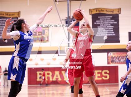 Thumbnail 3 in East vs West RGVBCA All Star photogallery.