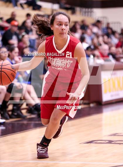 Thumbnail 3 in East vs West RGVBCA All Star photogallery.