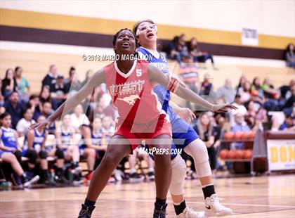 Thumbnail 2 in East vs West RGVBCA All Star photogallery.