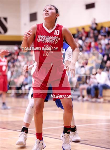 Thumbnail 3 in East vs West RGVBCA All Star photogallery.