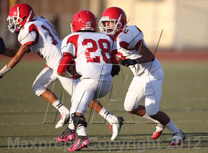 Thumbnail 2 in JV: Burroughs @ Crescenta Valley photogallery.