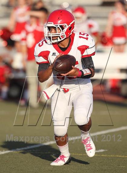 Thumbnail 3 in JV: Burroughs @ Crescenta Valley photogallery.