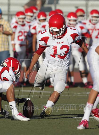 Thumbnail 3 in JV: Burroughs @ Crescenta Valley photogallery.
