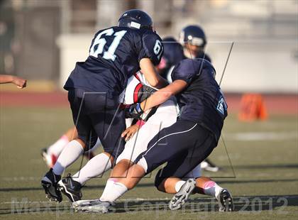 Thumbnail 1 in JV: Burroughs @ Crescenta Valley photogallery.